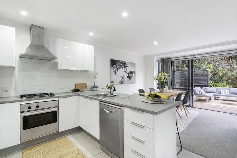 Photo of property in 67 Alverna View, Gulf Harbour, Whangaparaoa, 0930