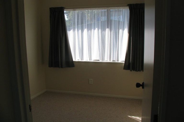 Photo of property in 1/1 Don Street, Papakura, 2110