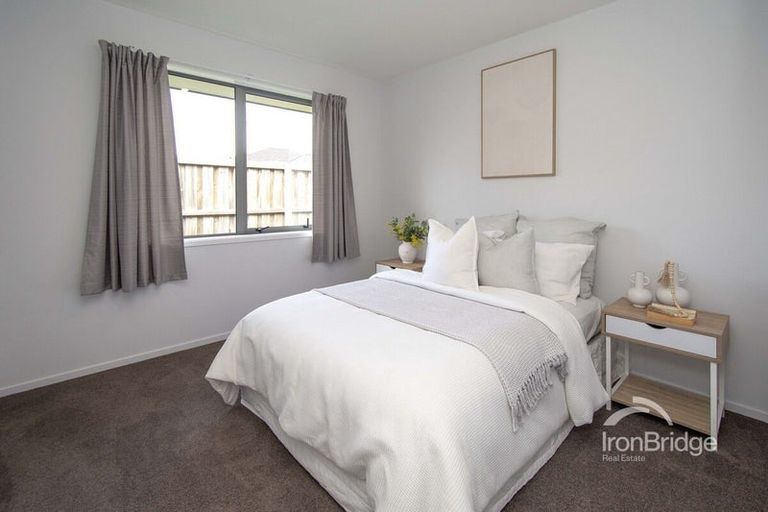 Photo of property in 26 Broadway Parade, Rolleston, 7615