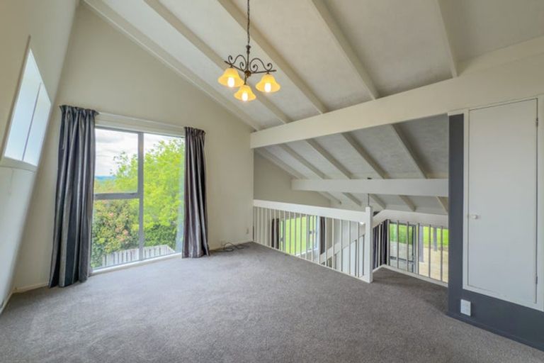 Photo of property in 16 Hillcrest Street, Tirau, 3410