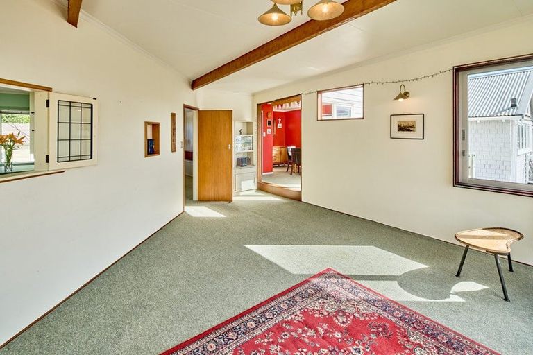 Photo of property in 197 Derwent Street, Island Bay, Wellington, 6023