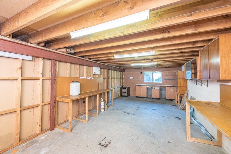 Photo of property in 75 Parkes Avenue, Saint Johns Hill, Whanganui, 4501