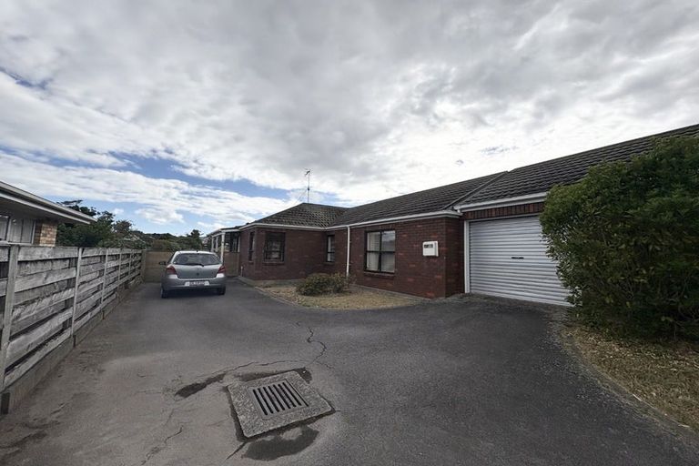 Photo of property in 57c Raumati Road, Raumati Beach, Paraparaumu, 5032