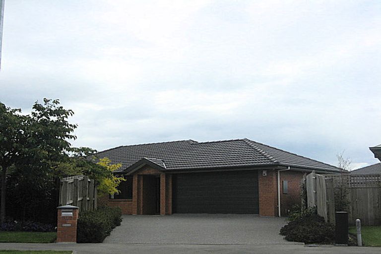 Photo of property in 11 Wedmore Close, Burwood, Christchurch, 8083