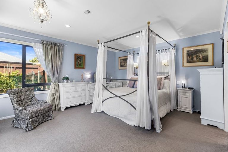 Photo of property in 7 Piha Close, Papamoa Beach, Papamoa, 3118