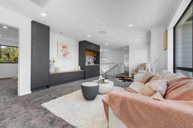Photo of property in 14 Hughs Way, Flat Bush, Auckland, 2019