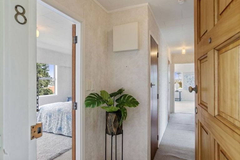 Photo of property in 8/118 Vauxhall Road, Narrow Neck, Auckland, 0624