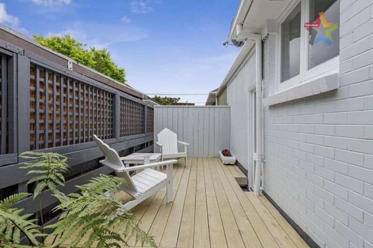 Photo of property in 1/50 Dyer Street, Epuni, Lower Hutt, 5011