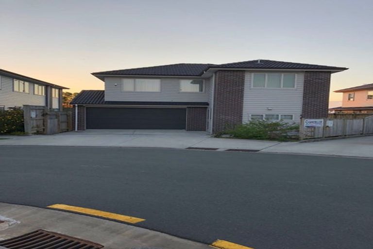 Photo of property in 24 Pikao Place, East Tamaki, Auckland, 2016