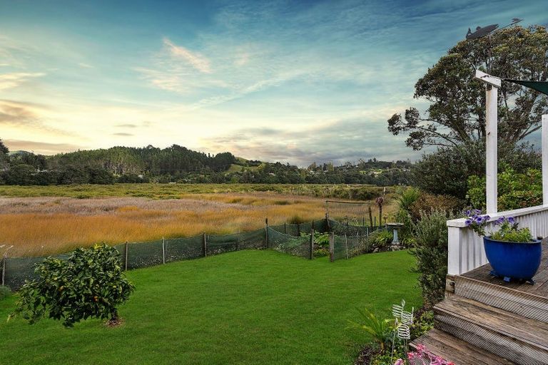Photo of property in 140b Sharyn Place, Whangamata, 3620