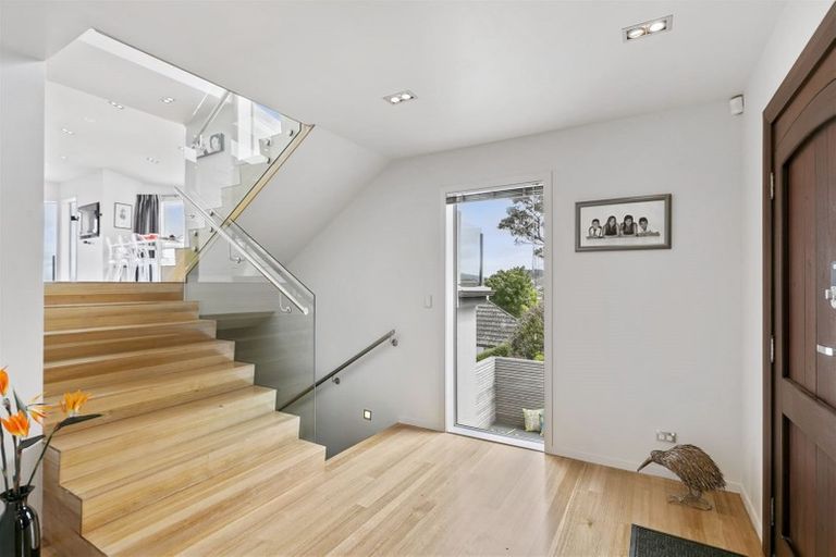 Photo of property in 99 Jubilee Road, Khandallah, Wellington, 6035