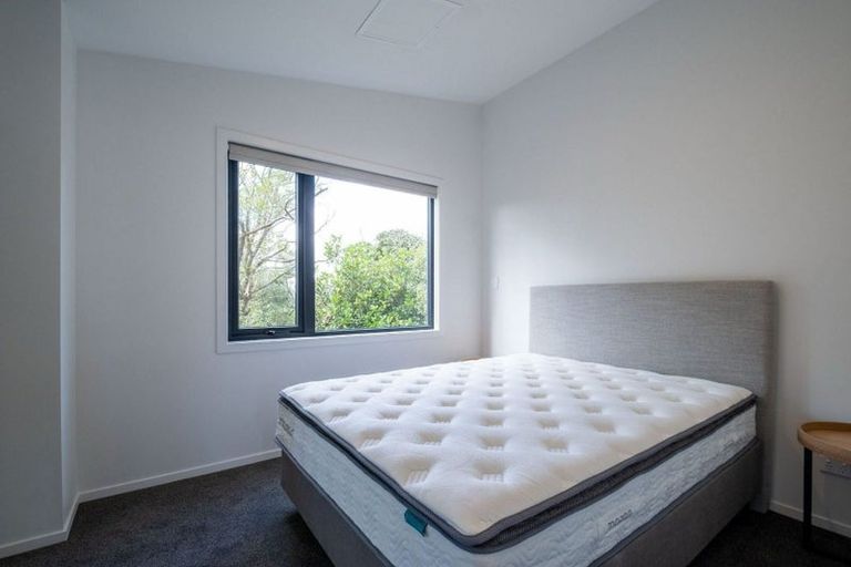 Photo of property in 8 Te Puketoka Lane, Mangere, Auckland, 2022