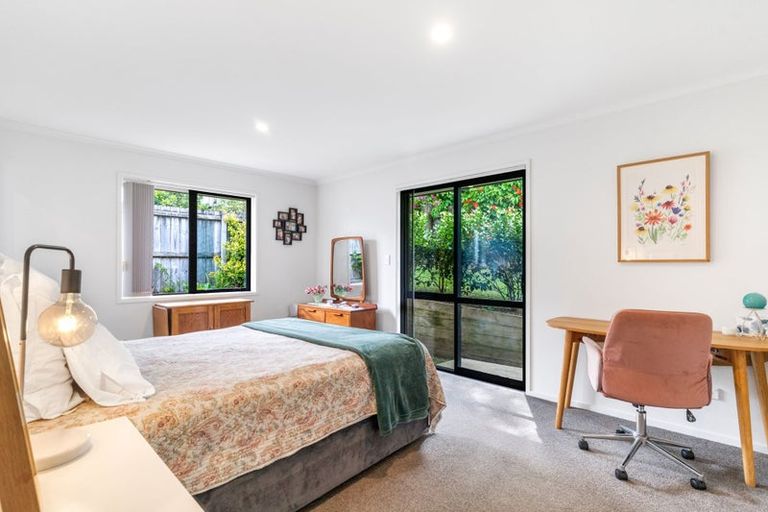 Photo of property in 30 Owens Road, Waiuku, 2123