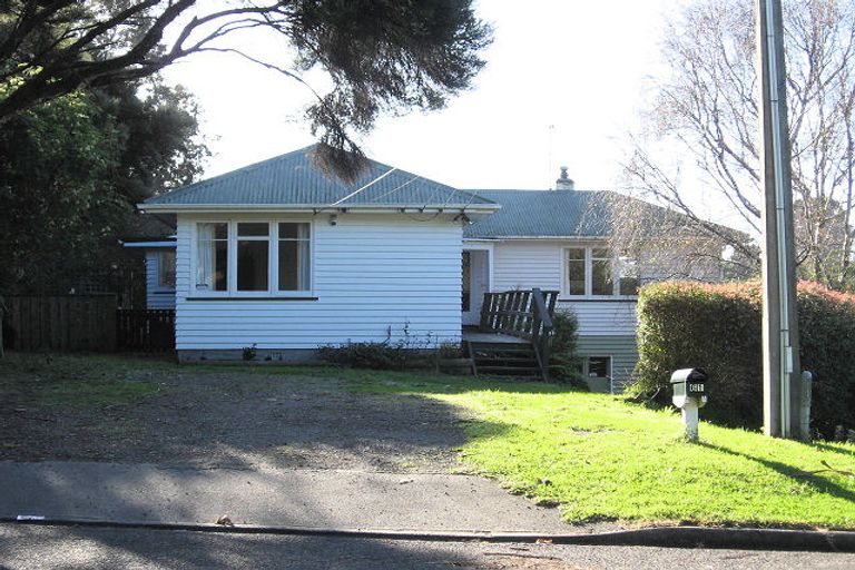 Photo of property in 61 Tiromoana Road, Raumati South, Paraparaumu, 5032