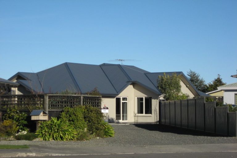 Photo of property in 12 Calder Place, Winton, 9720