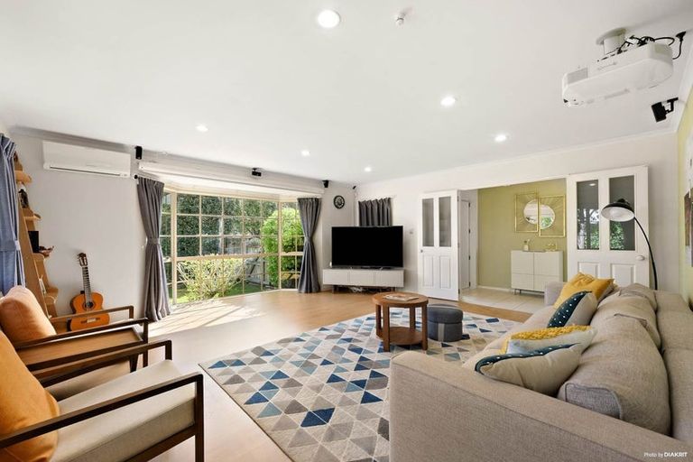 Photo of property in 55 Bob Charles Drive, Golflands, Auckland, 2013