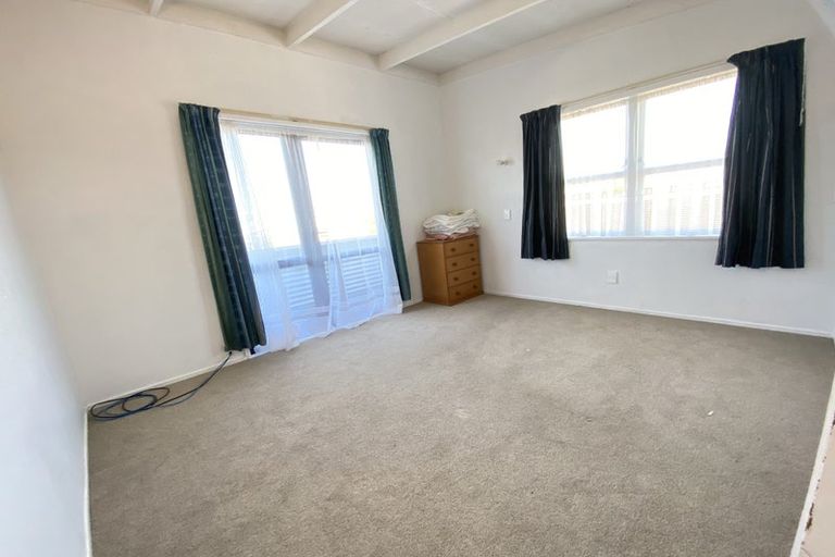 Photo of property in 9 Selwyn Road, Manurewa, Auckland, 2102