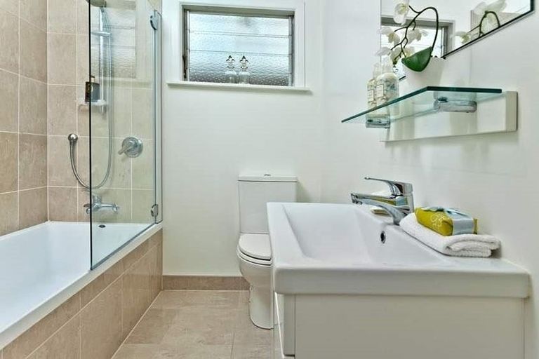 Photo of property in 6/241 Hurstmere Road, Takapuna, Auckland, 0622