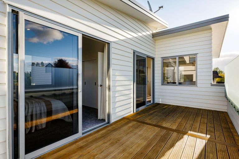 Photo of property in 14 Sheriff Place, Riverlea, Hamilton, 3216