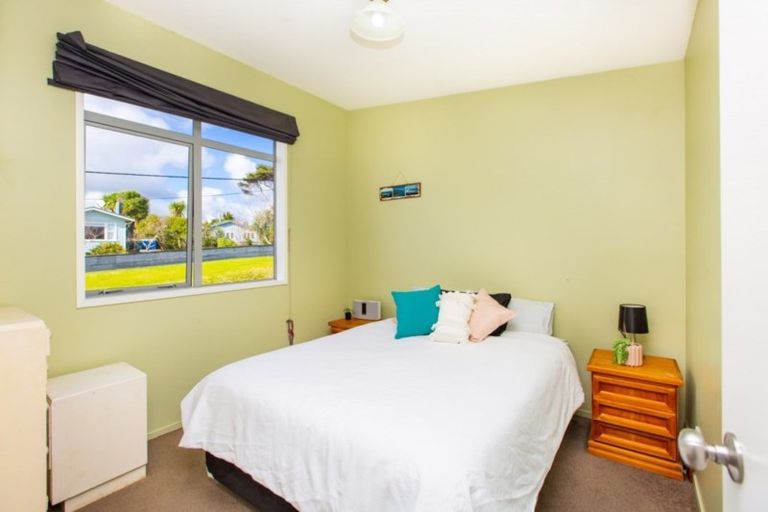 Photo of property in 10b Lorenzen Bay Road, Raglan, 3225