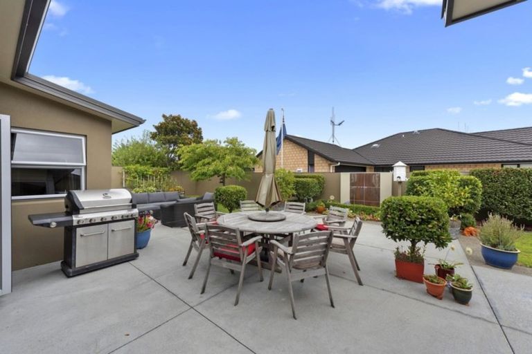 Photo of property in 56 Palliser Drive, Huntington, Hamilton, 3210