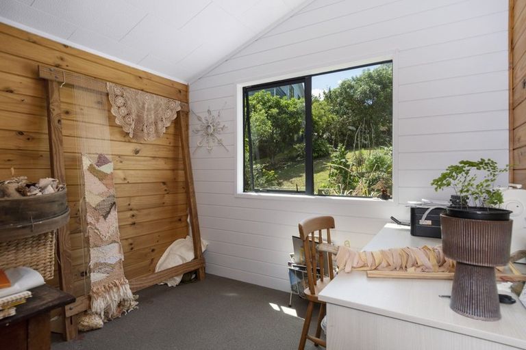 Photo of property in 4 Koutunui Road, Athenree, Katikati, 3177