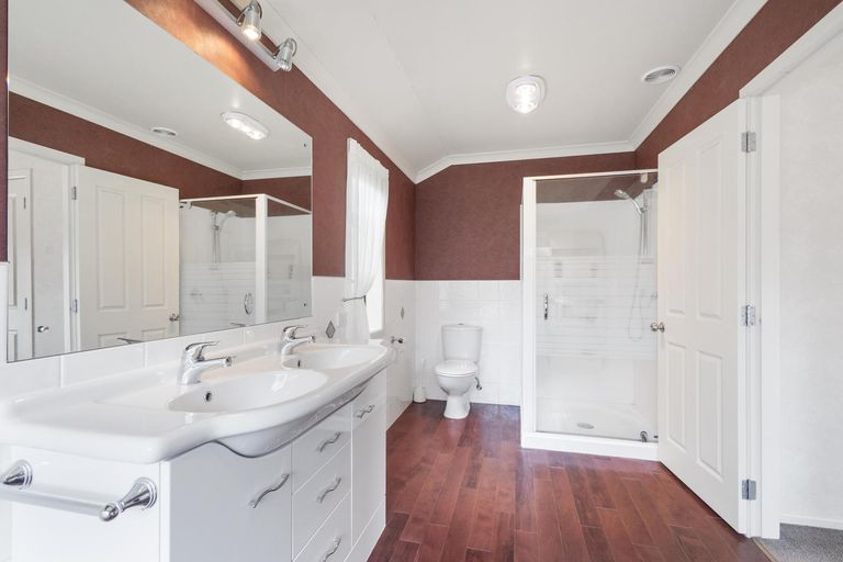 Photo of property in 14 Mirbeck Avenue, Cambridge, 3434