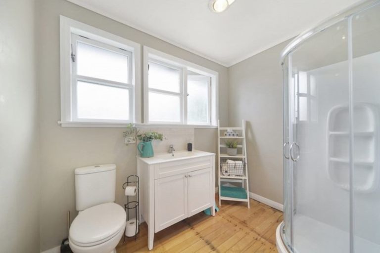 Photo of property in 115 Waihoehoe Road, Drury, 2113