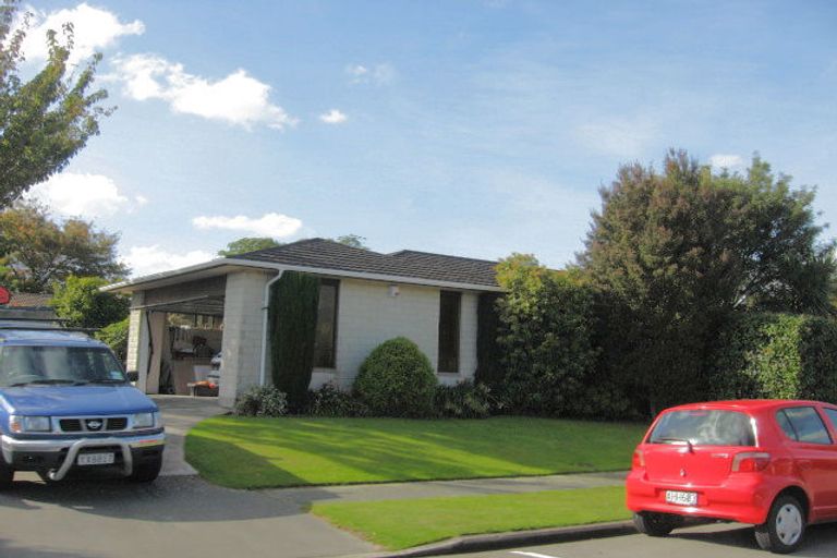 Photo of property in 4 Dalrye Place, Ilam, Christchurch, 8041