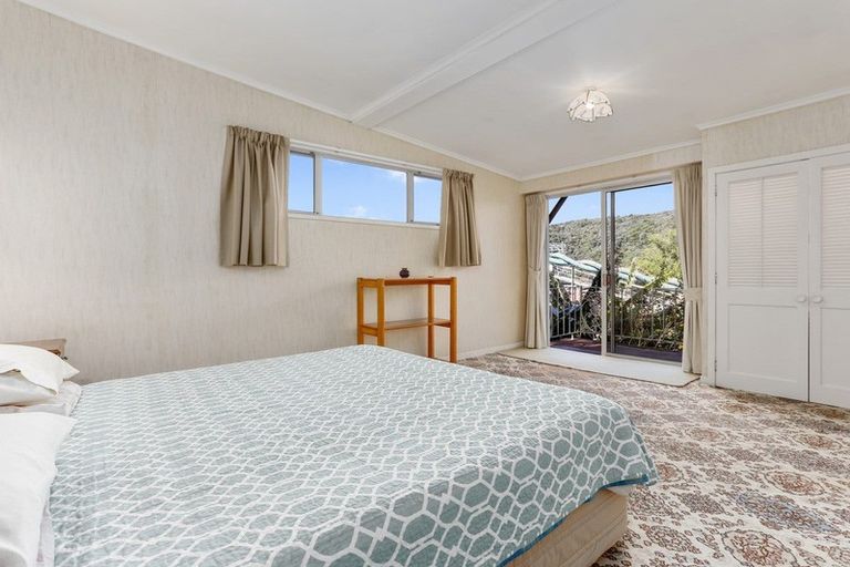 Photo of property in 23a Waiwera Place, Waiwera, Orewa, 0994