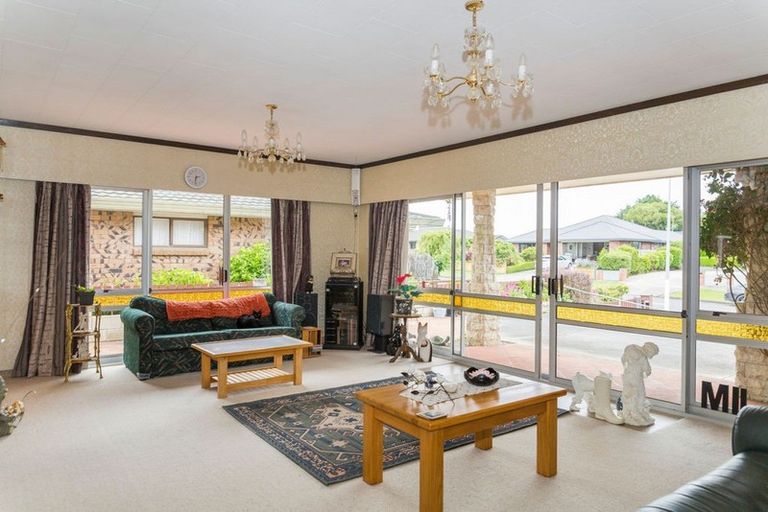 Photo of property in 117 Guy Street, Dannevirke, 4930