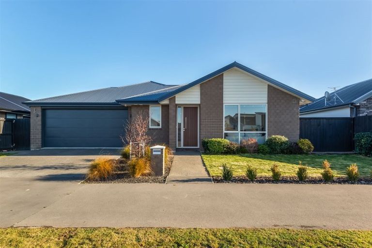 Photo of property in 67 Manakura Street, Russley, Christchurch, 8042