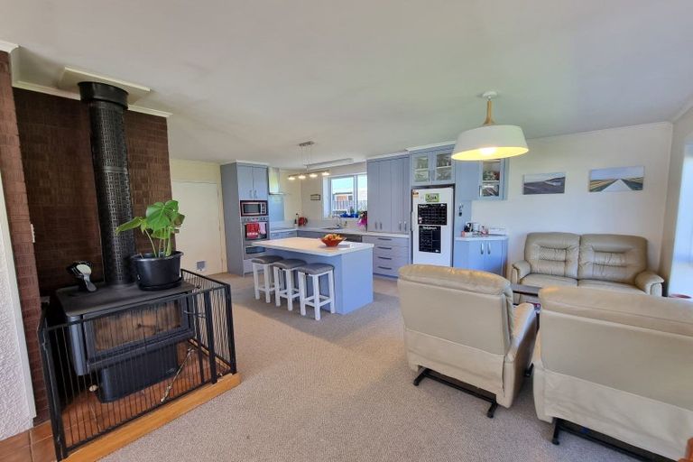 Photo of property in 12 Jamieson Road, Karoro, Greymouth, 7805