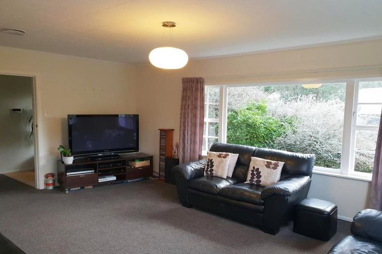 Photo of property in 199 Dowse Drive, Maungaraki, Lower Hutt, 5010