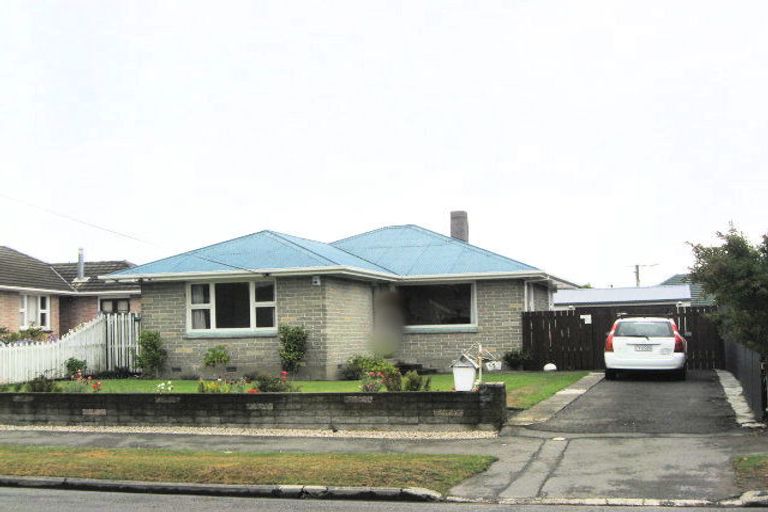 Photo of property in 153 Gayhurst Road, Dallington, Christchurch, 8061