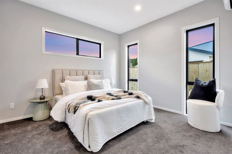 Photo of property in 18 Lewis Younie Road, Kumeu, 0810