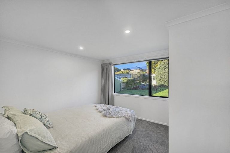 Photo of property in 1 Aotea Crescent, Gore, 9710