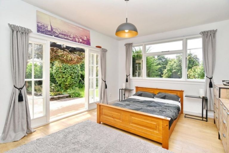 Photo of property in 42 Hinemoa Street, Spreydon, Christchurch, 8024