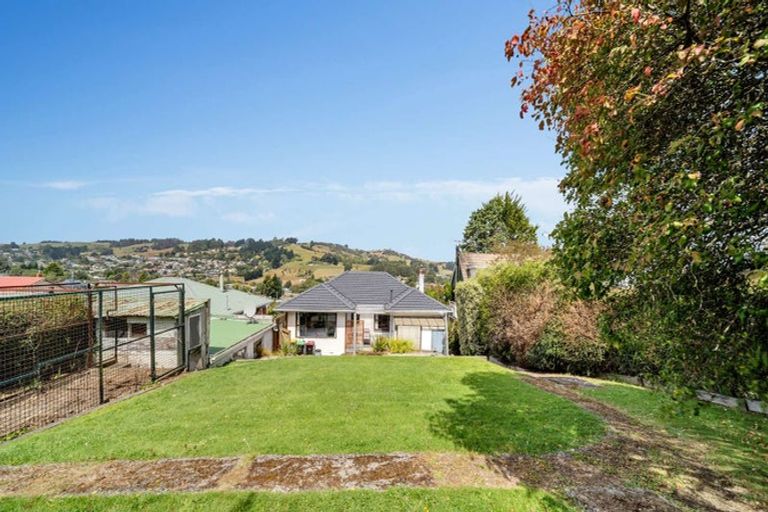 Photo of property in 54 Waldron Crescent, Green Island, Dunedin, 9018