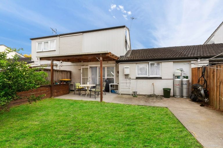 Photo of property in 11 Elm Street, Waiuku, 2123