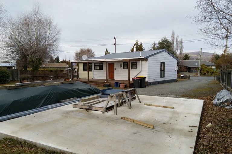 Photo of property in 17 Glenbrook Crescent, Twizel, 7901