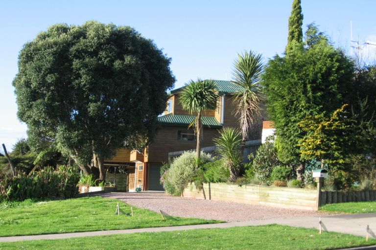 Photo of property in 7 Lagoon Place, Poike, Tauranga, 3112