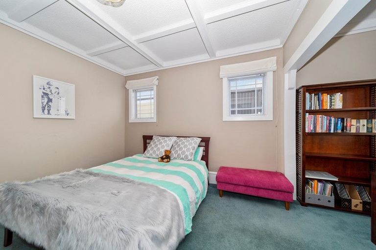 Photo of property in 231 Saint Aubyn Street, New Plymouth, 4310