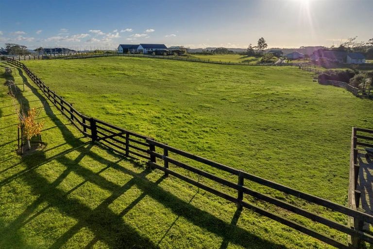 Photo of property in 20a Diamond Lane, Riverhead, 0793