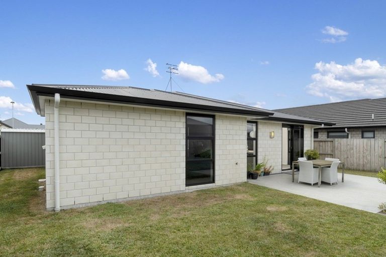 Photo of property in 18 Tuaia Street, Pyes Pa, Tauranga, 3112
