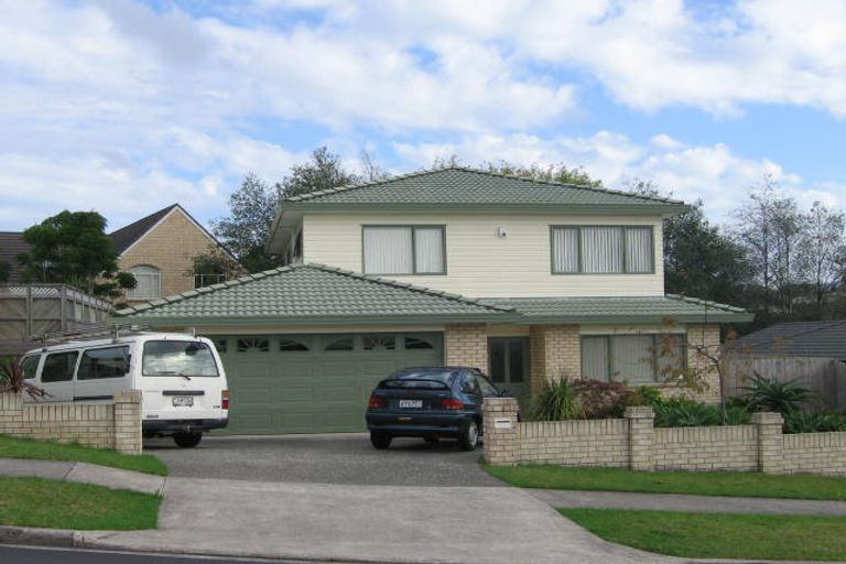 Photo of property in 4 Semillon Avenue, Henderson, Auckland, 0612
