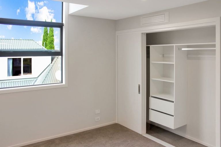 Photo of property in 44d Kilmarnock Street, Riccarton, Christchurch, 8011