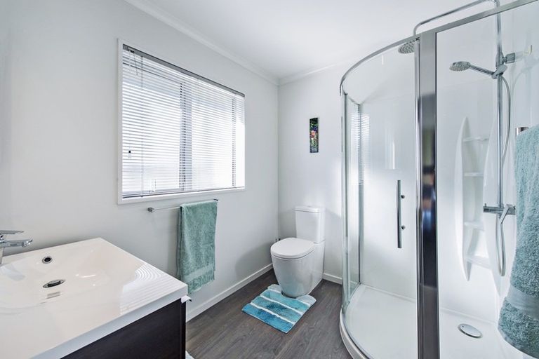 Photo of property in 66 Preston Avenue, West Melton, 7618