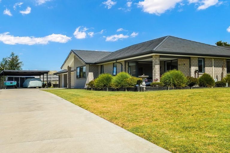 Photo of property in 19 Bragato Way, Te Kauwhata, 3710