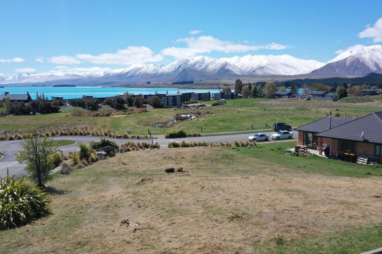 Photo of property in 35 D'archiac Drive, Lake Tekapo, 7999